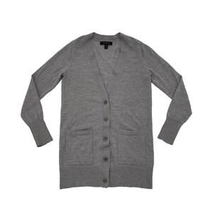 Women's Banana Republic Grey V neck 100% Merino Wool Cardigan, Size‎ XS pockets